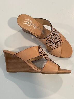 BRIGHTON Rive Wedge Medallion Sandal In Natural Size 6 NEW